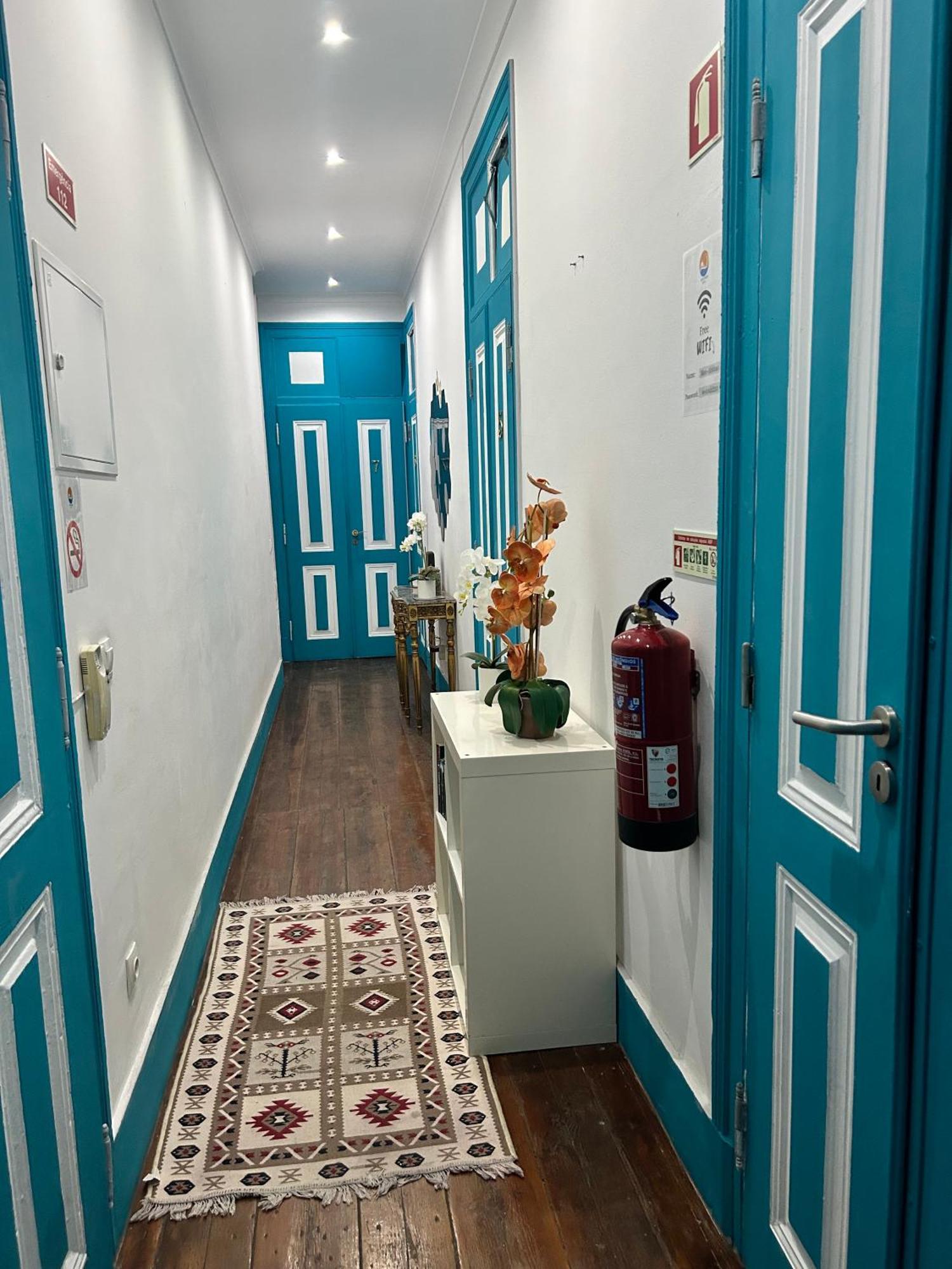 אלמאדה Farol Bed And Breakfast מראה חיצוני תמונה
